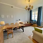 Διαμέρισμα Royal 2 Old Town Fast Wifi Netflix Hbo Appletv+ Βαρσοβία