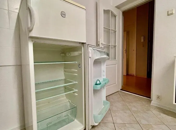 Royal 2 Old Town Fast Wifi Netflix Hbo Appletv+