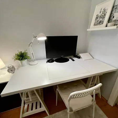 Royal 2 Old Town Fast Wifi Netflix Hbo Appletv+