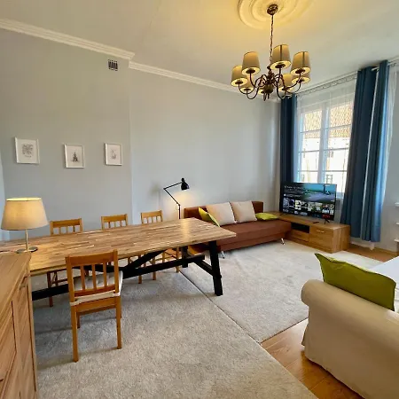 Apartment Royal 2 Old Town Fast Wifi Netflix Hbo Appletv+ Warschau