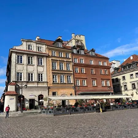Royal 2 Old Town Fast Wifi Netflix Hbo Appletv+ Appartement Varsovie
